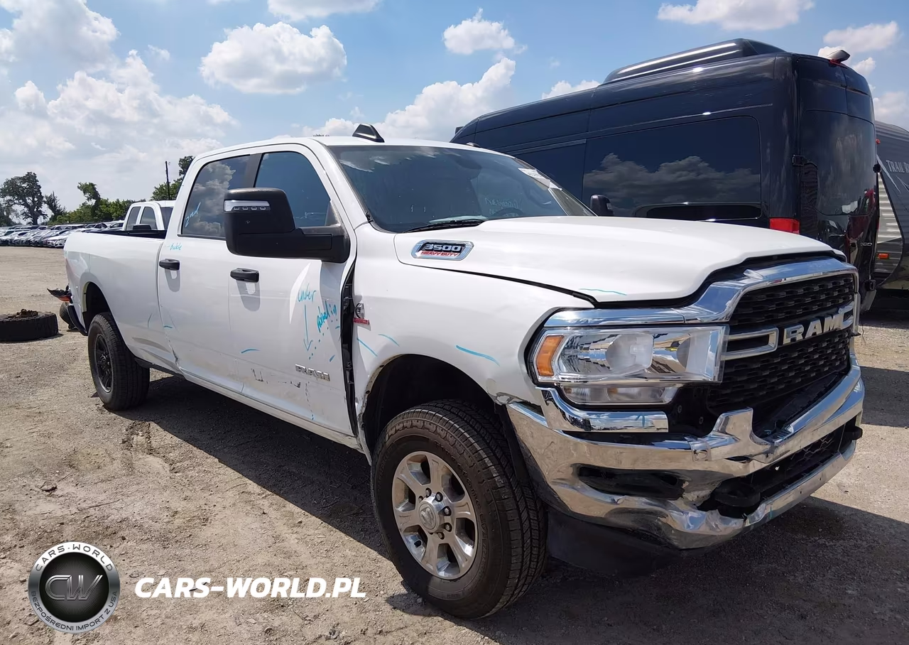 2024 Ram 3500 Big Horn 4X4 8' Box VIN:3C63R3HL9RG265468 - 11