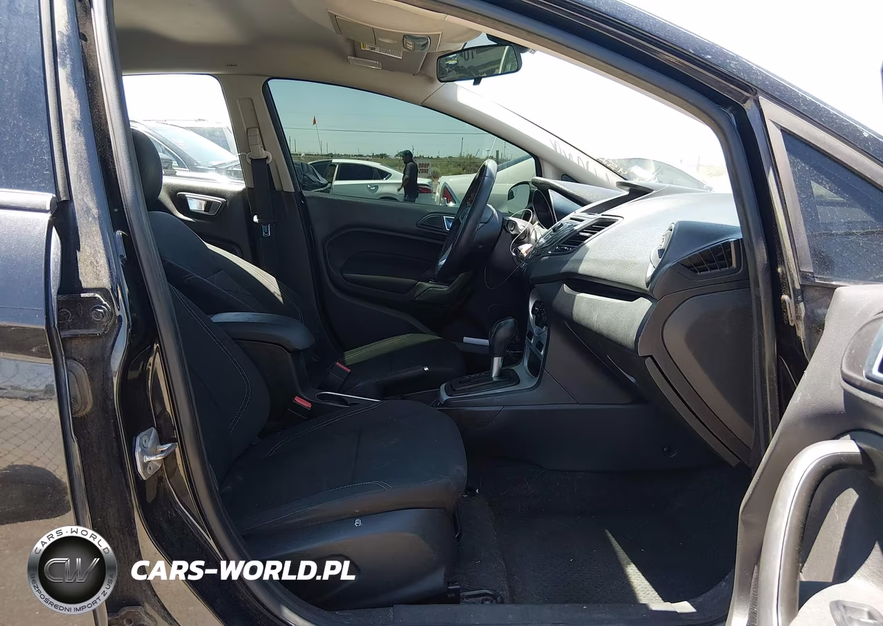 2015 Ford Fiesta Se VIN:3FADP4BJXFM101312 - 5
