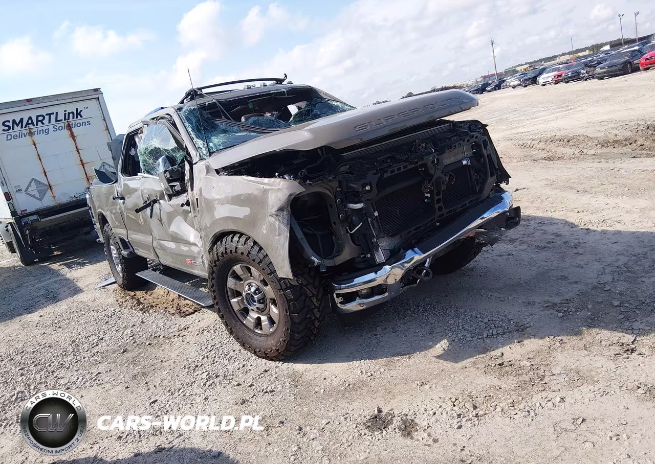 2026 Ford F-250 King Ranch – zdjęcie 1 z 15