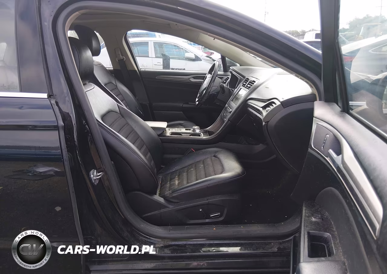 2017 Ford Fusion Se VIN:3FA6P0HD1HR401457 - 5