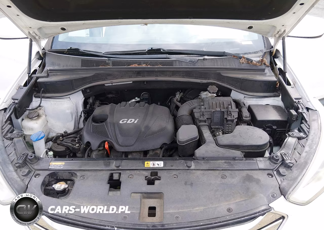 2014 Hyundai Santa Fe Sport 2.4L VIN:5XYZU3LB5EG226532 - 10