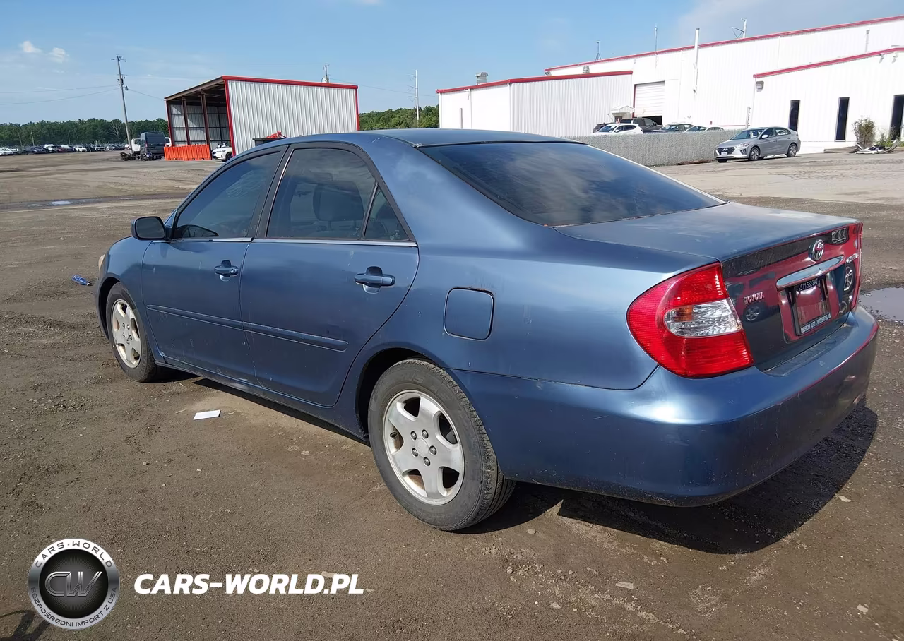 2003 Toyota Camry Le V6 VIN:4T1BF30K63U546210 - 3