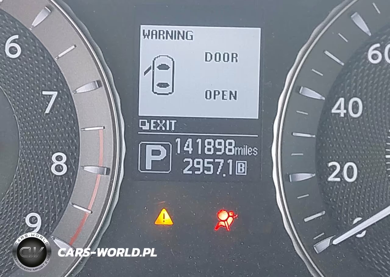 2019 Infiniti Q70 3.7X Luxe VIN:JN1BY1AR9KM585275 - 15