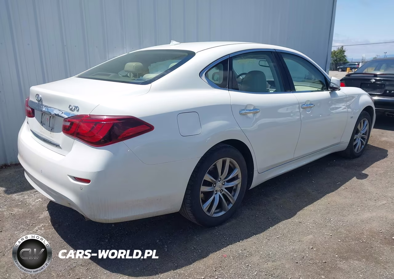 2019 Infiniti Q70 3.7X Luxe VIN:JN1BY1AR9KM585275 - 4