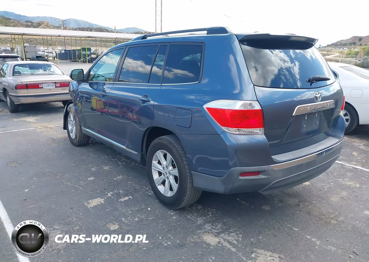 2012 Toyota Highlander Base V6 VIN:5TDZK3EH8CS089495 - 3