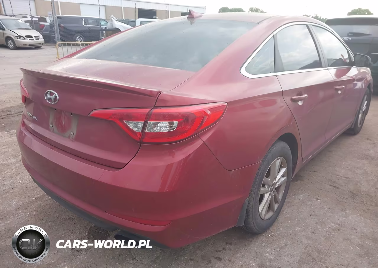 2016 Hyundai Sonata Se VIN:5NPE24AF8GH289460 - 4