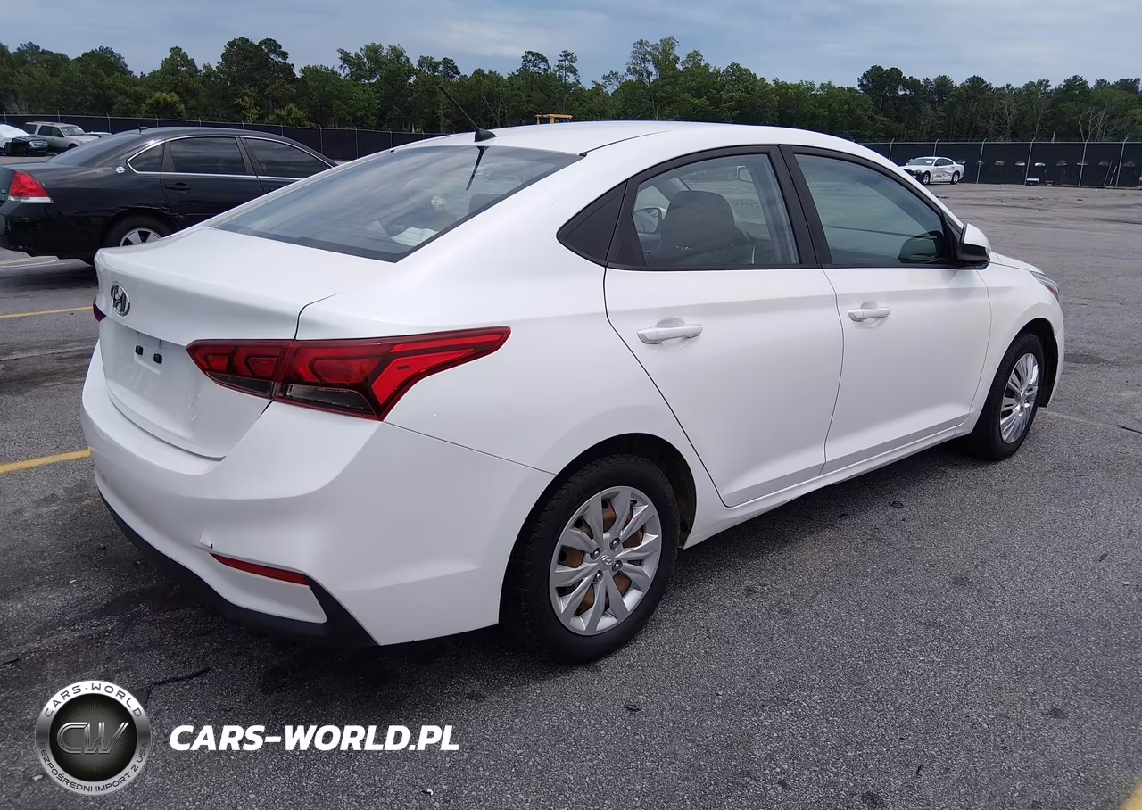 2019 Hyundai Accent Se VIN:3KPC24A39KE071764 - 4