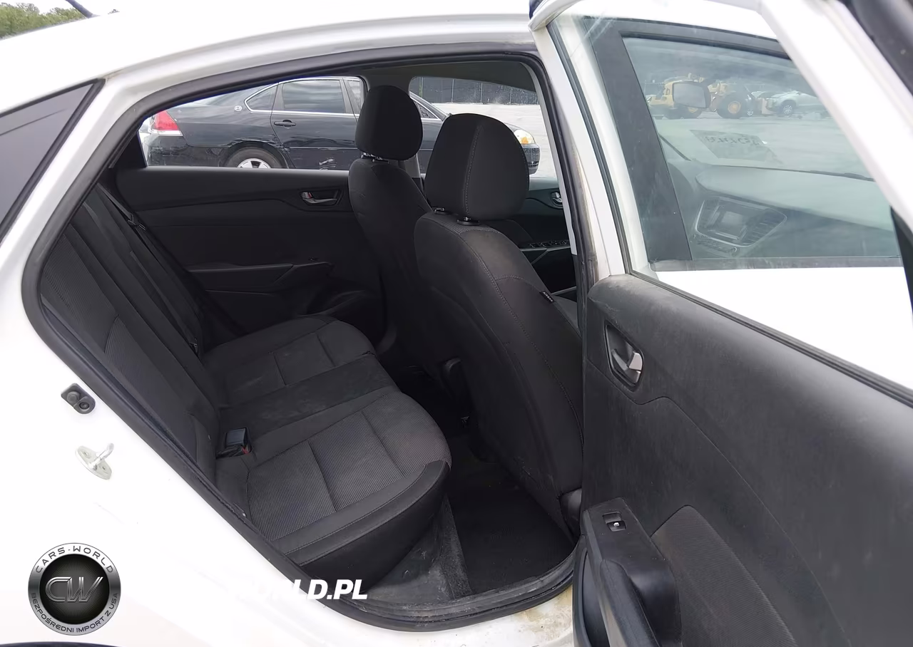 2019 Hyundai Accent Se VIN:3KPC24A39KE071764 - 8