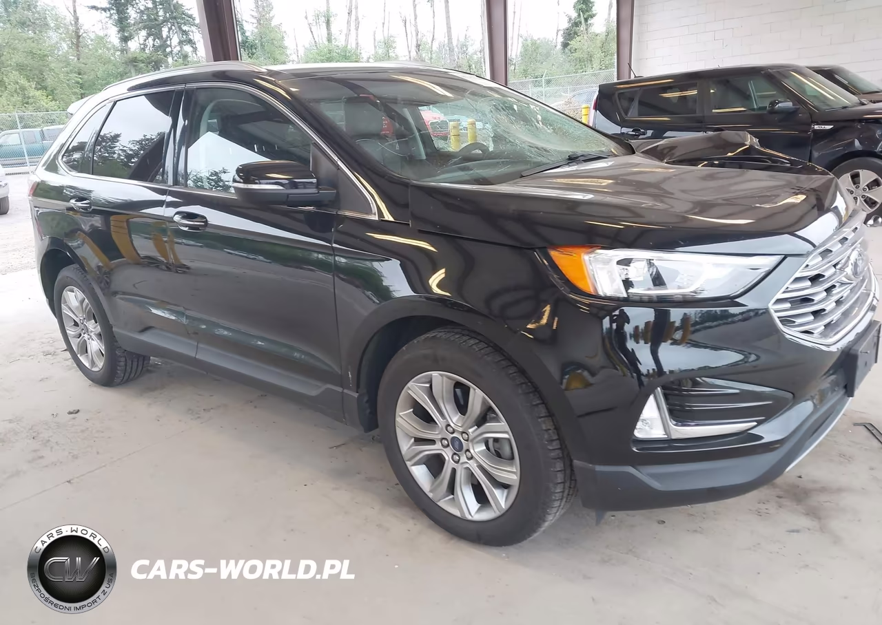 2019 Ford Edge Titanium