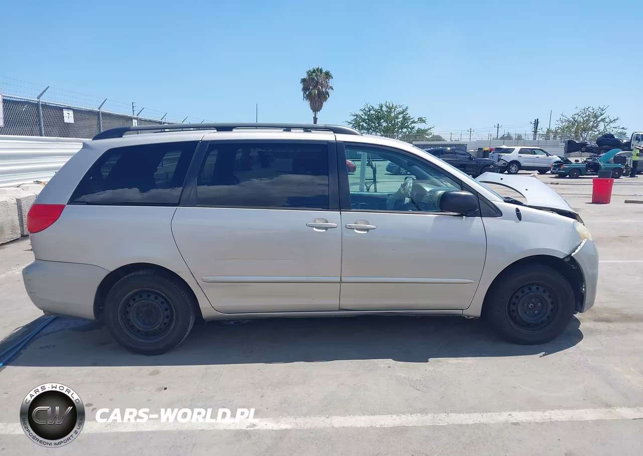 2006 Toyota Sienna Le VIN:5TDZA23C76S448764 - 13