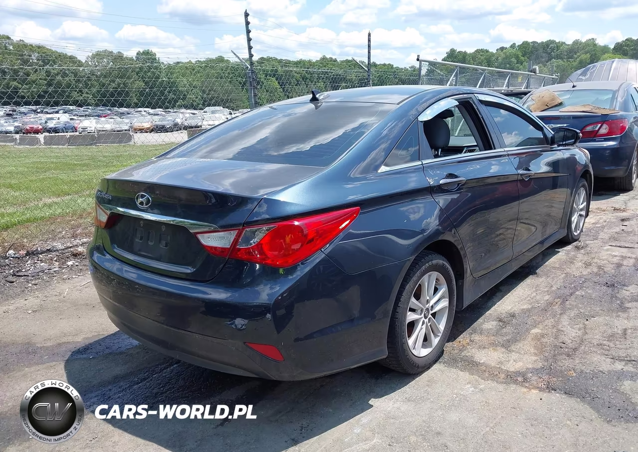 2014 Hyundai Sonata Gls VIN:5NPEB4AC7EH917673 - 4