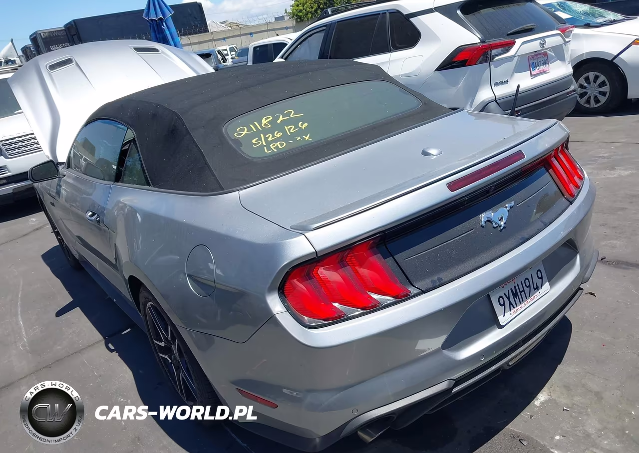 2021 Ford Mustang VIN:1FATP8UH6M5103607 - 3