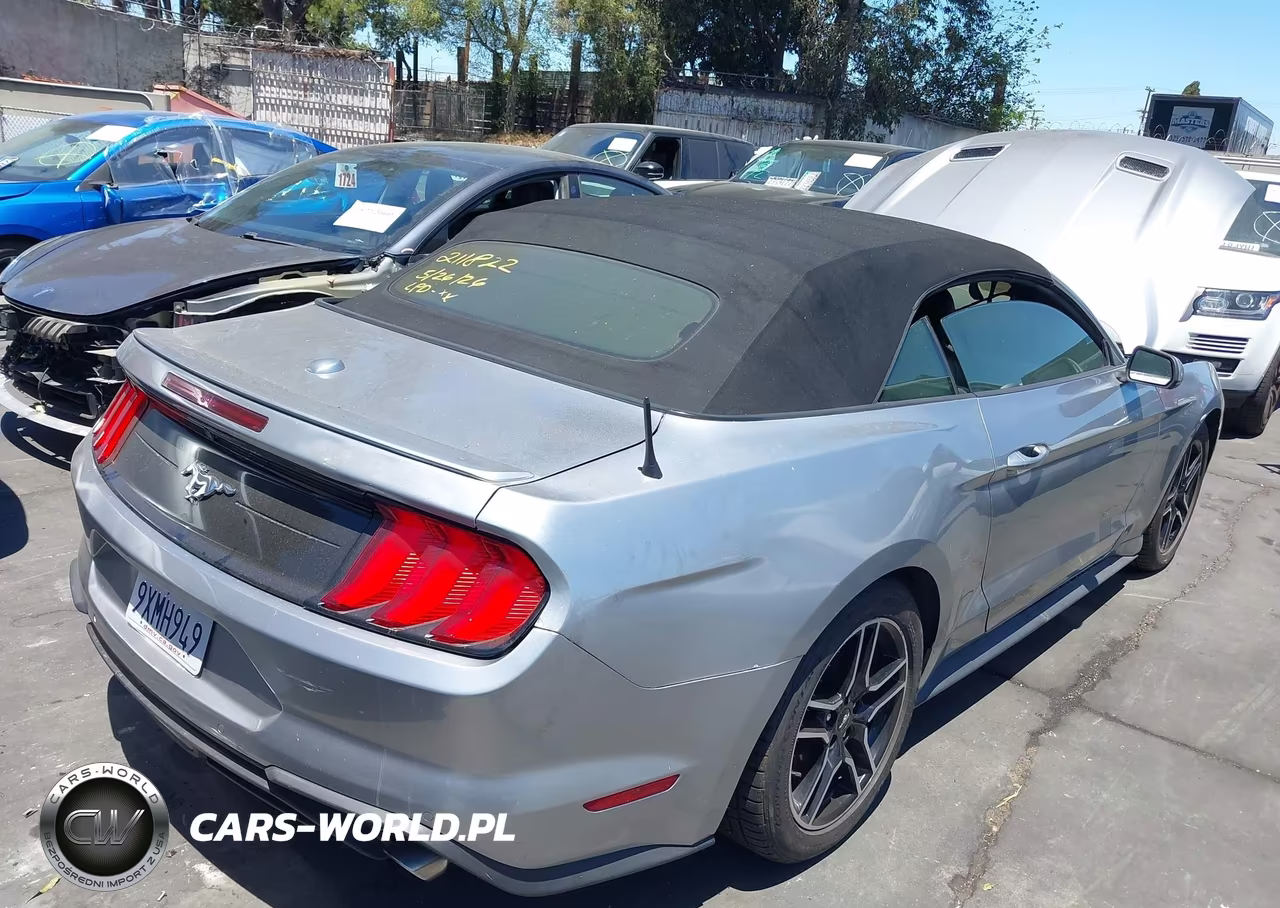 2021 Ford Mustang VIN:1FATP8UH6M5103607 - 4