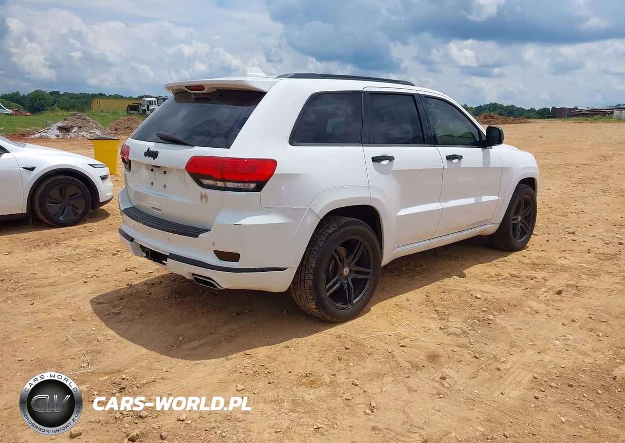 2015 Jeep Grand Cherokee Summit VIN:1C4RJFJGXFC718486 - 4
