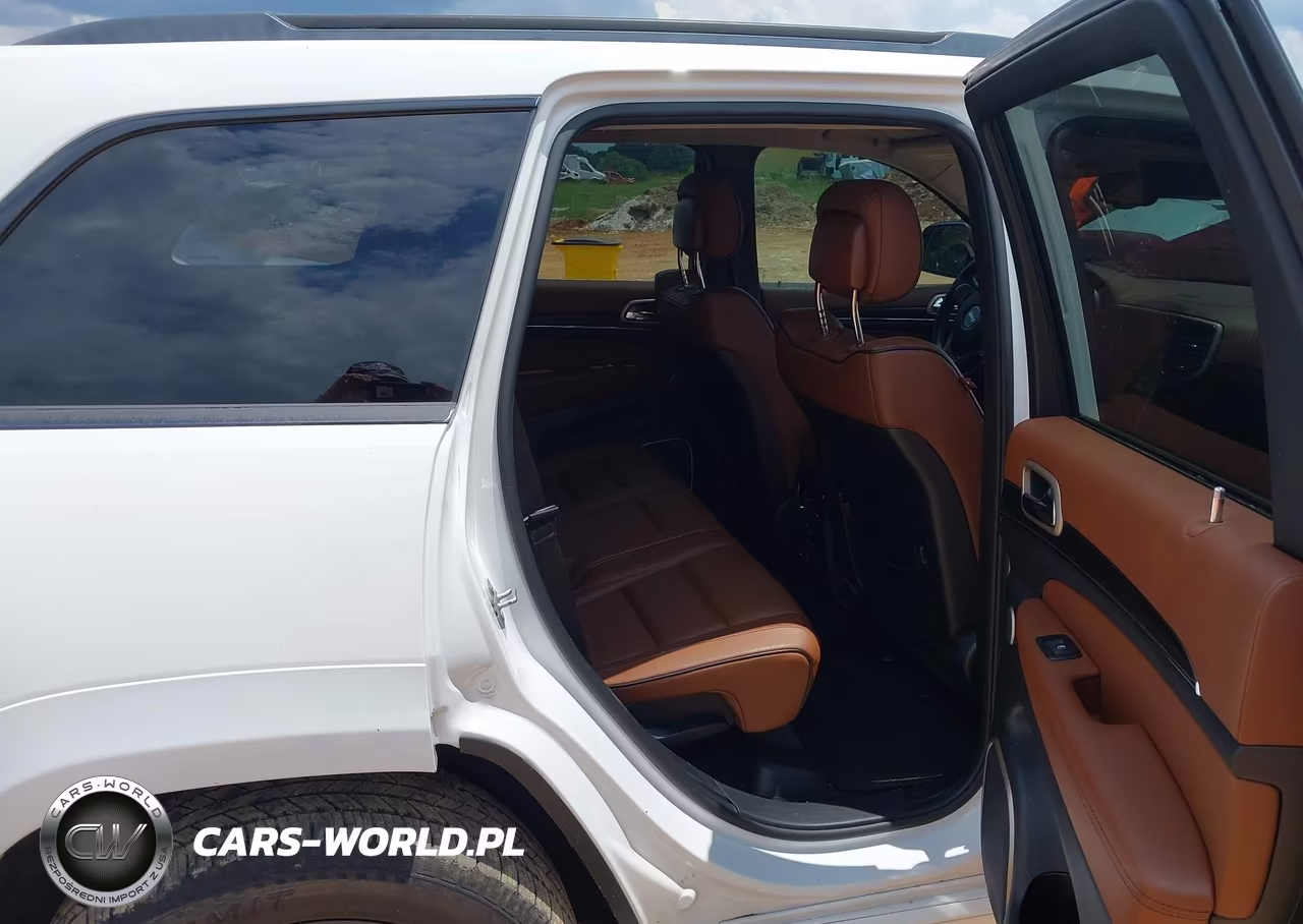 2015 Jeep Grand Cherokee Summit VIN:1C4RJFJGXFC718486 - 8