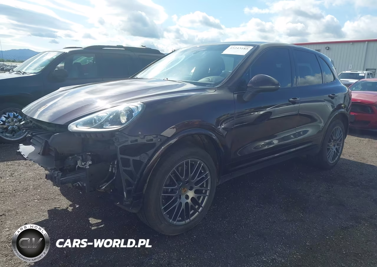 2018 Porsche Cayenne Platinum Edition VIN:WP1AA2A24JKA02402 - 2