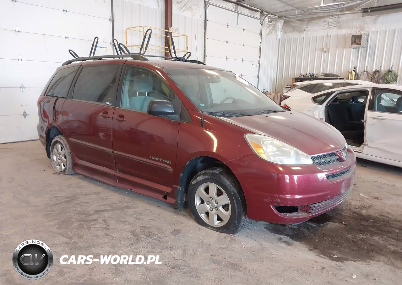 2005 Toyota Sienna Ce-Le – zdjęcie 1 z 11