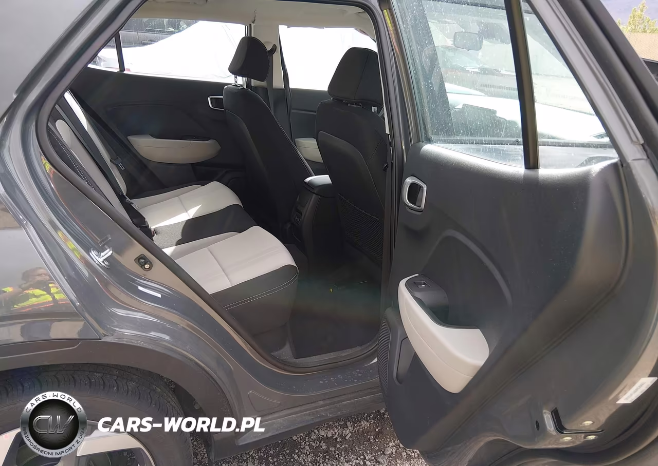 2026 Hyundai Venue Sel VIN:KMHRC8A39TU459123 - 8