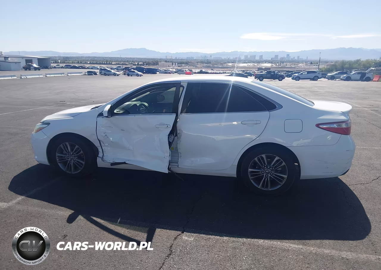 2016 Toyota Camry Se VIN:4T1BF1FK2GU263112 - 14