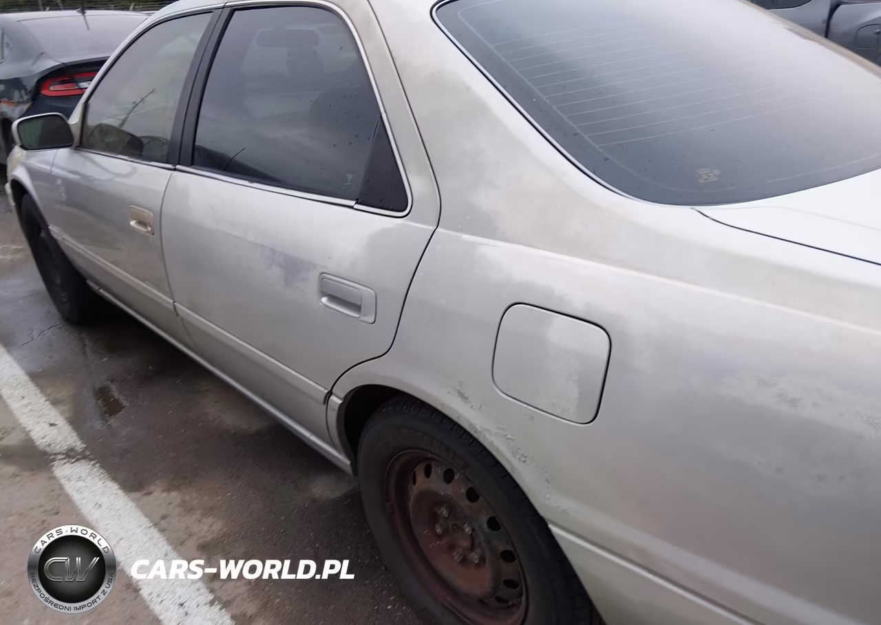 2001 Toyota Camry Le VIN:4T1BG22K81U101923 - 15