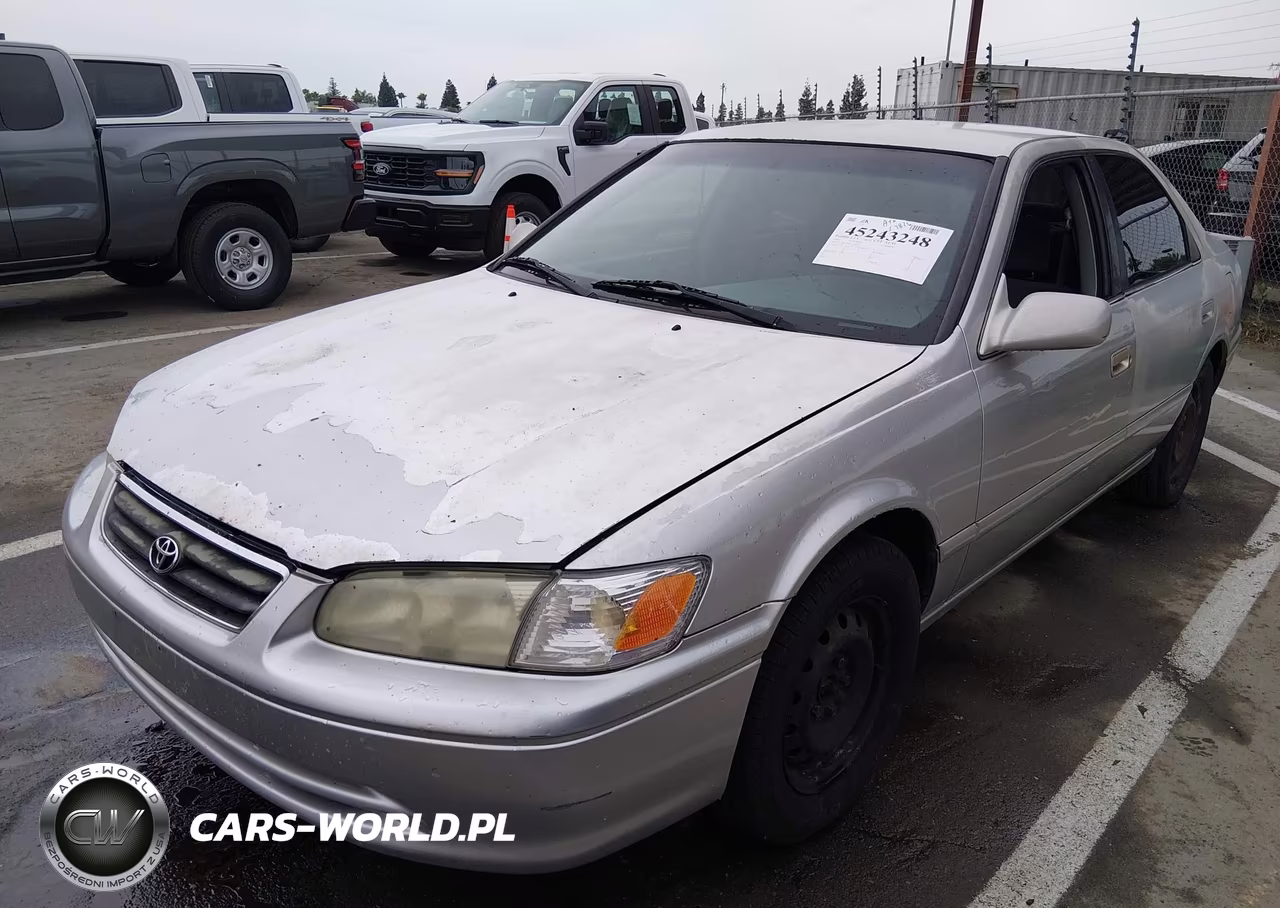 2001 Toyota Camry Le VIN:4T1BG22K81U101923 - 2