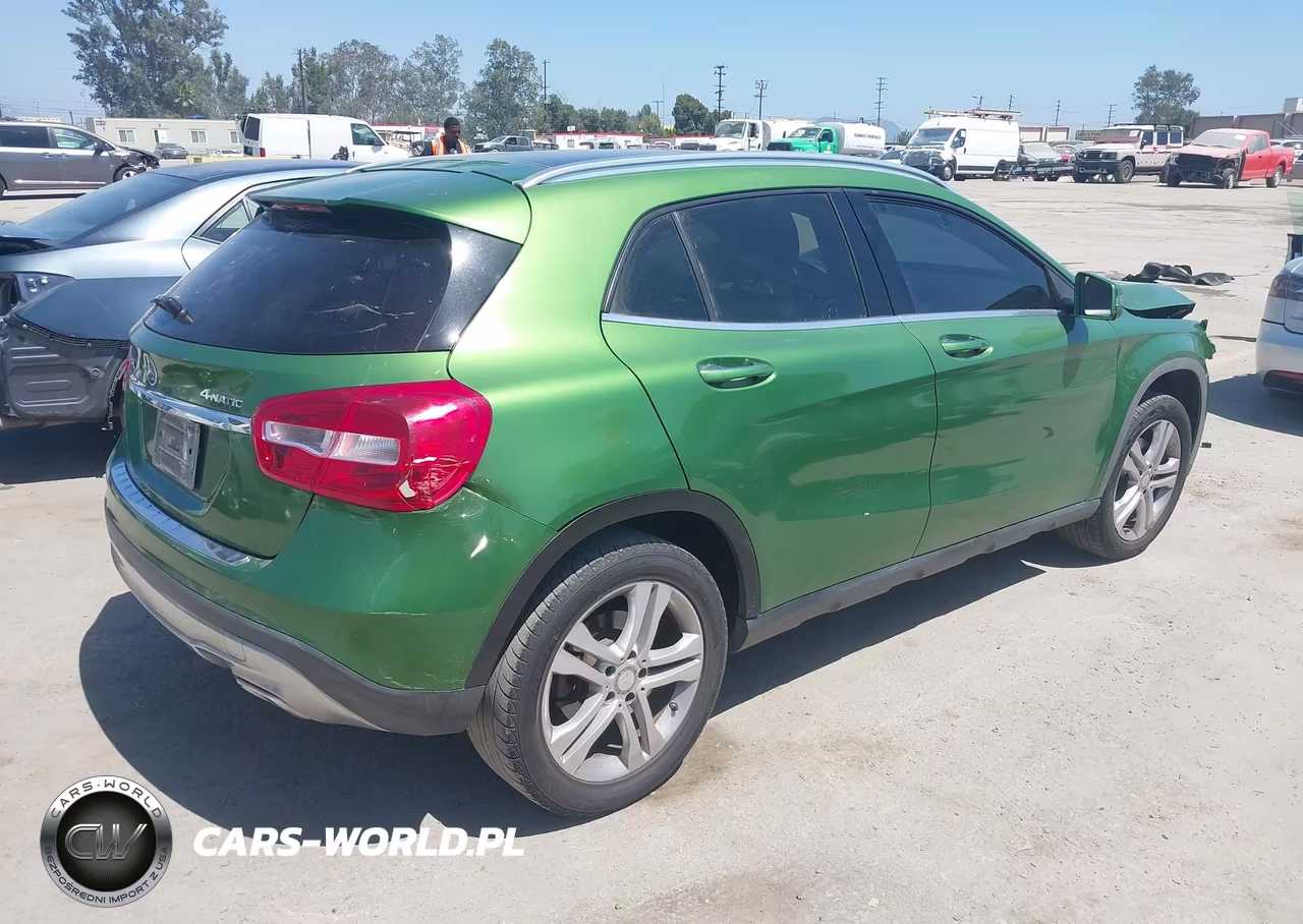 2017 Mercedes-Benz Gla 250 4Matic VIN:WDCTG4GB5HJ310104 - 4