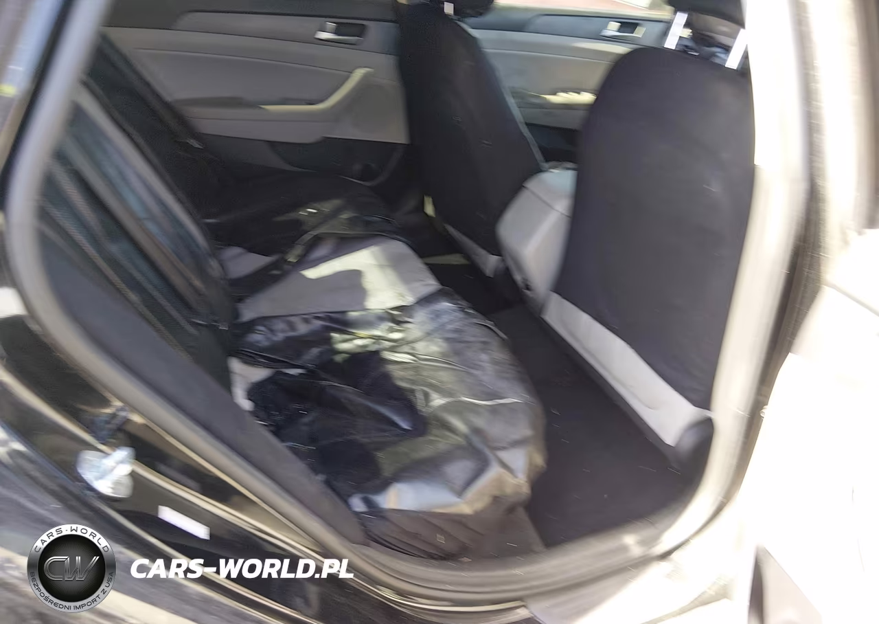 2017 Hyundai Sonata Hybrid Se VIN:KMHE24L3XHA064190 - 8