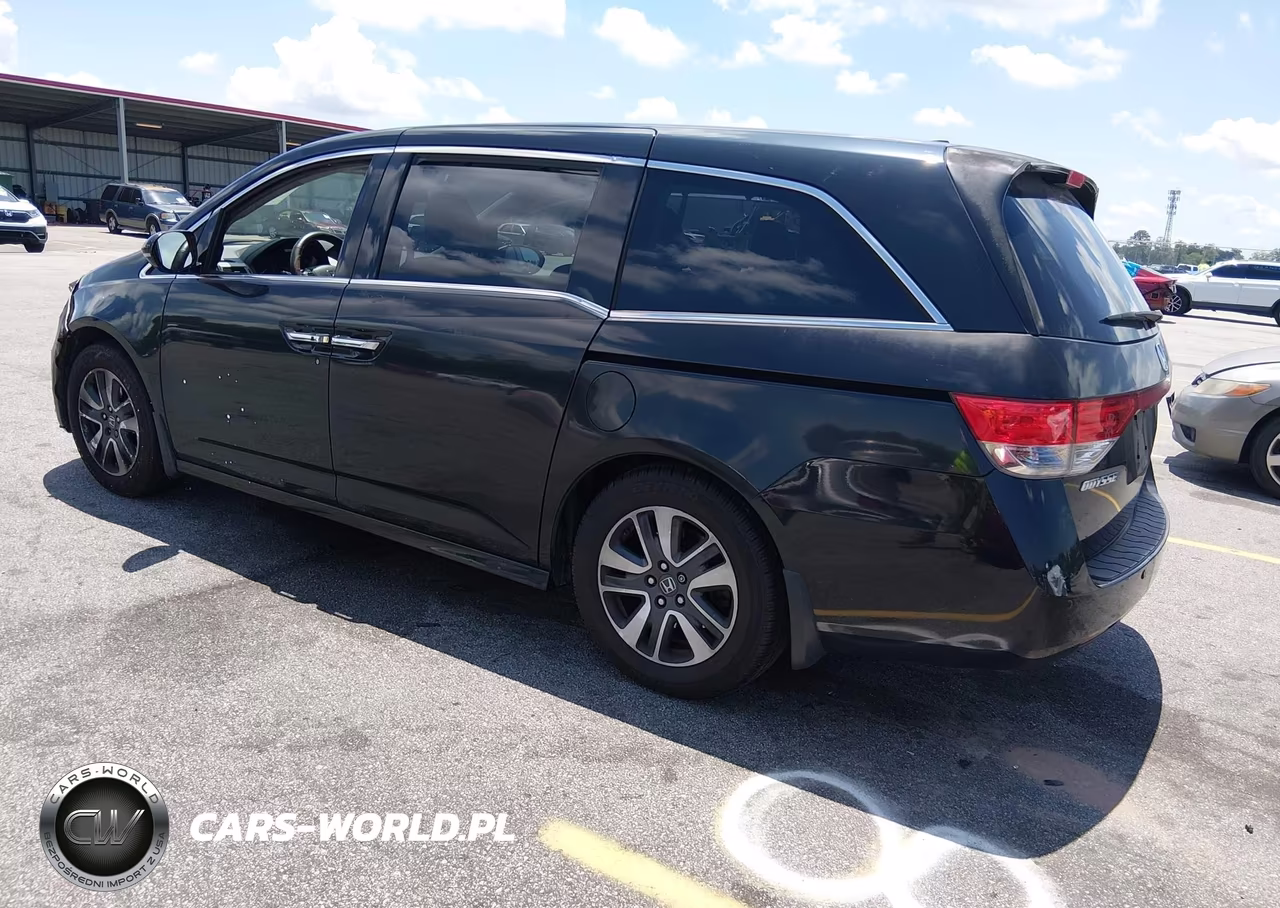 2014 Honda Odyssey Touring-Touring Elite VIN:5FNRL5H95EB039917 - 3