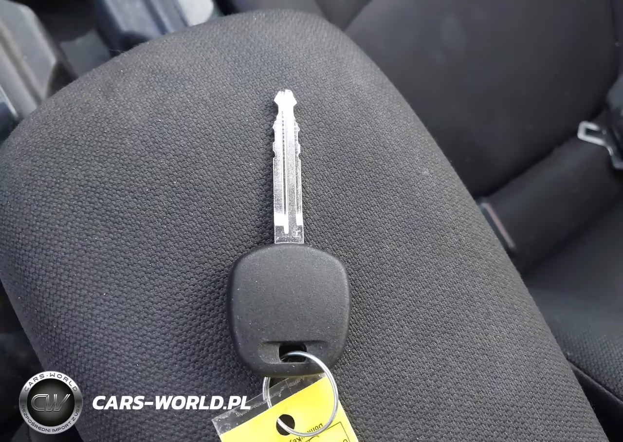 2021 Toyota Corolla Le VIN:5YFEPMAE3MP236981 - 11