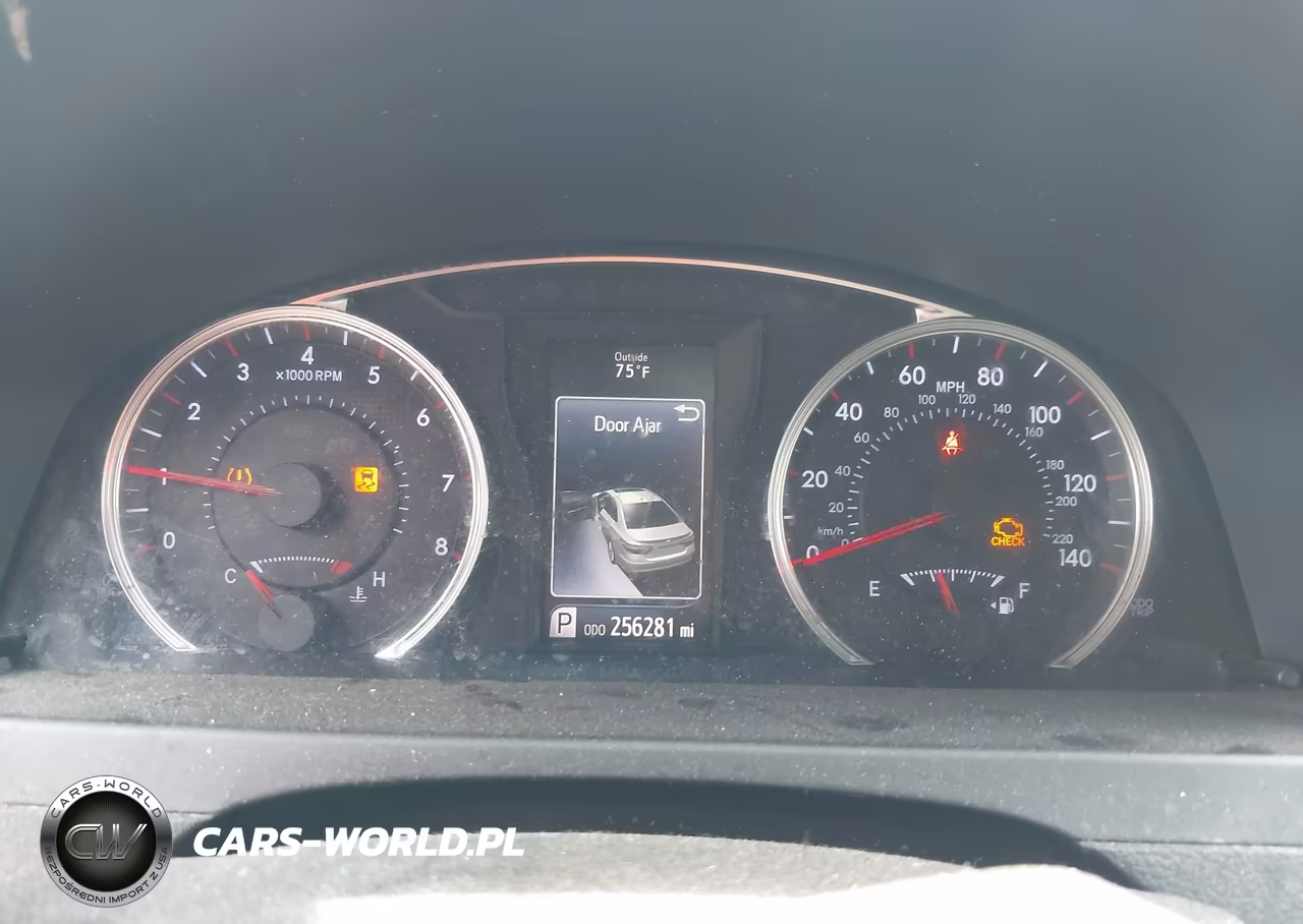 2016 Toyota Camry Xse VIN:4T1BF1FK7GU600339 - 7