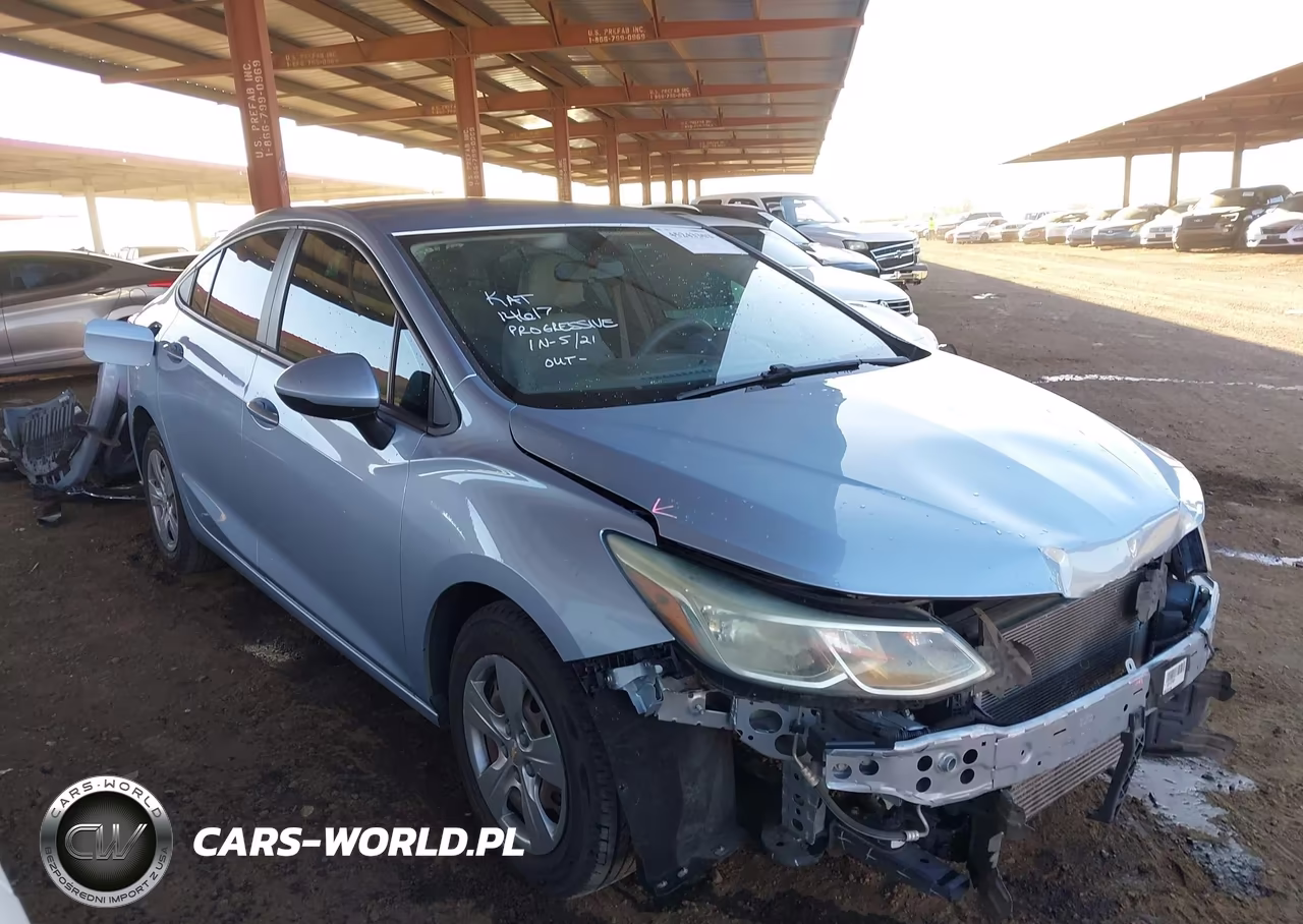 2018 Chevrolet Cruze Ls Auto – zdjęcie 1 z 17