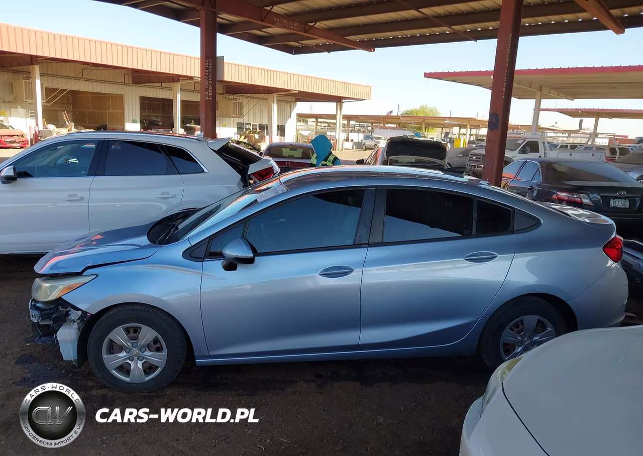 2018 Chevrolet Cruze Ls Auto VIN:1G1BC5SM6J7137409 - 15