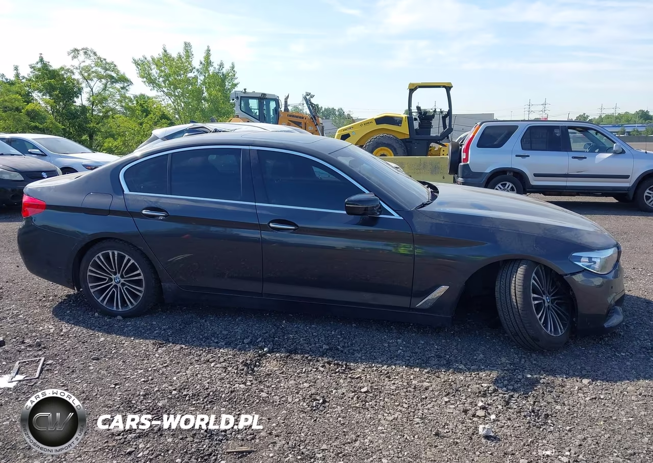2018 BMW 530I xDrive VIN:WBAJA7C50JG908598 - 13