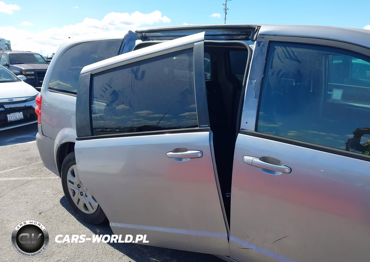 2018 Dodge Grand Caravan Se VIN:2C4RDGBG9JR161274 - 6