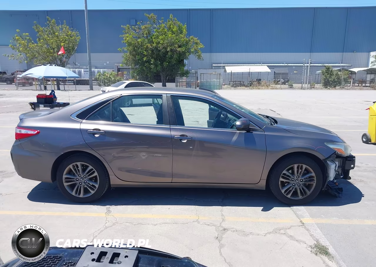 2017 Toyota Camry Se VIN:4T1BF1FK6HU669329 - 14