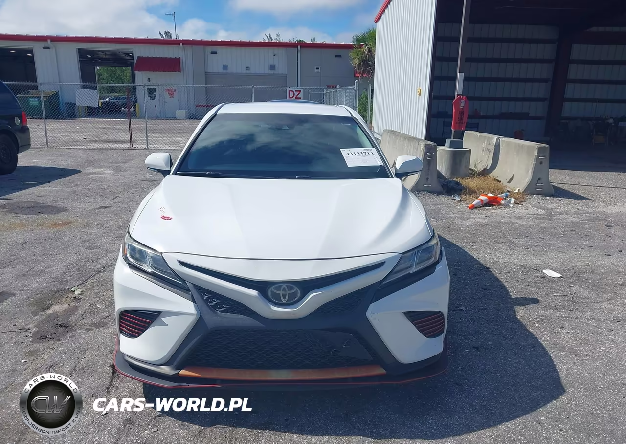 2018 Toyota Camry Se VIN:4T1B11HK5JU043708 - 13