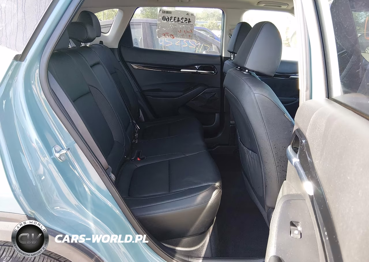 2025 Kia Seltos Ex VIN:KNDERCAAXS7794519 - 8