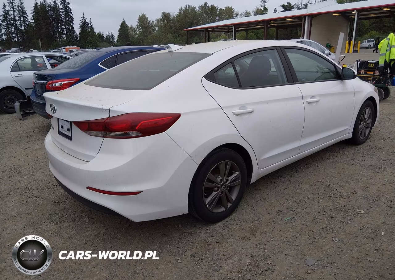 2018 Hyundai Elantra Sel VIN:5NPD84LFXJH299793 - 4