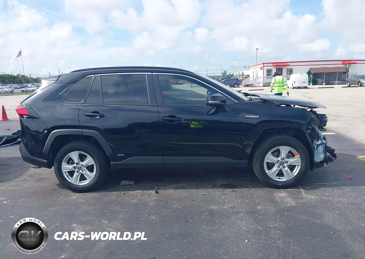 2021 Toyota Rav4 Hybrid Xle VIN:2T3RWRFV7MW128640 - 14
