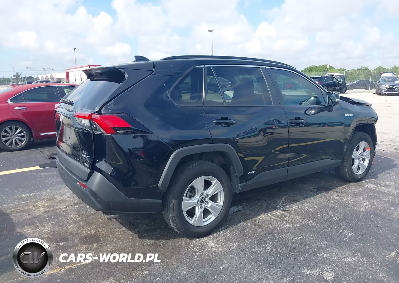 2021 Toyota Rav4 Hybrid Xle VIN:2T3RWRFV7MW128640 - 4