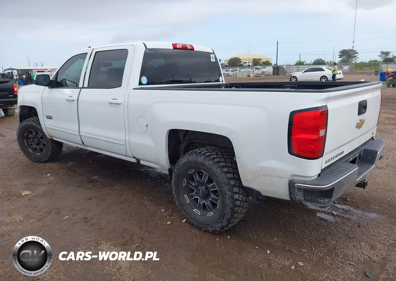 2018 Chevrolet Silverado 1500 1Lt VIN:1GCPCREC3JF208336 - 3