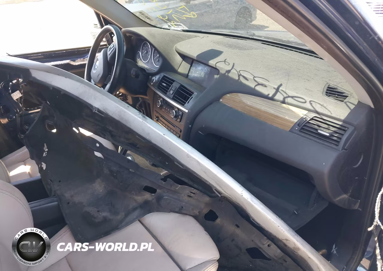 2011 BMW X3 xDrive28I VIN:5UXWX5C52BL715582 - 5