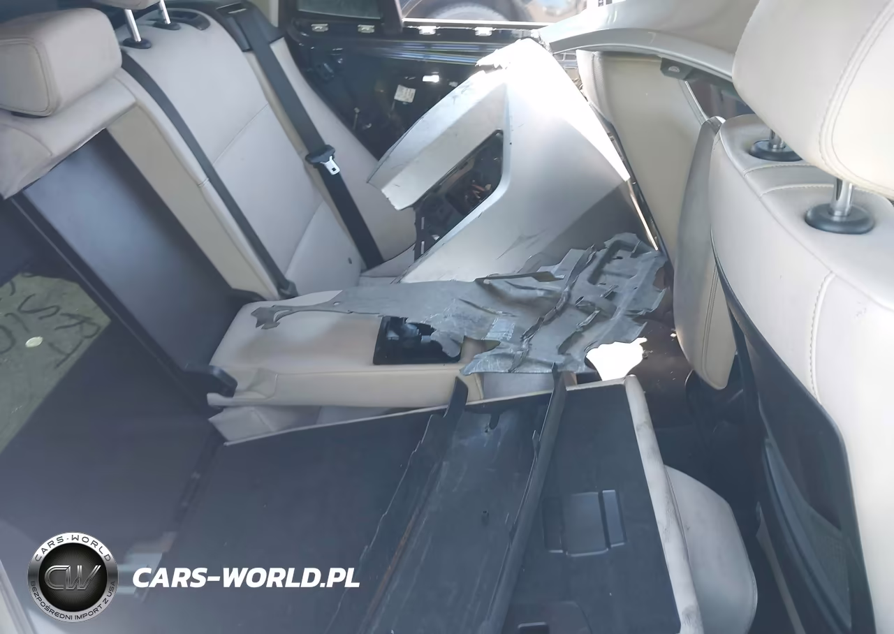 2011 BMW X3 xDrive28I VIN:5UXWX5C52BL715582 - 8