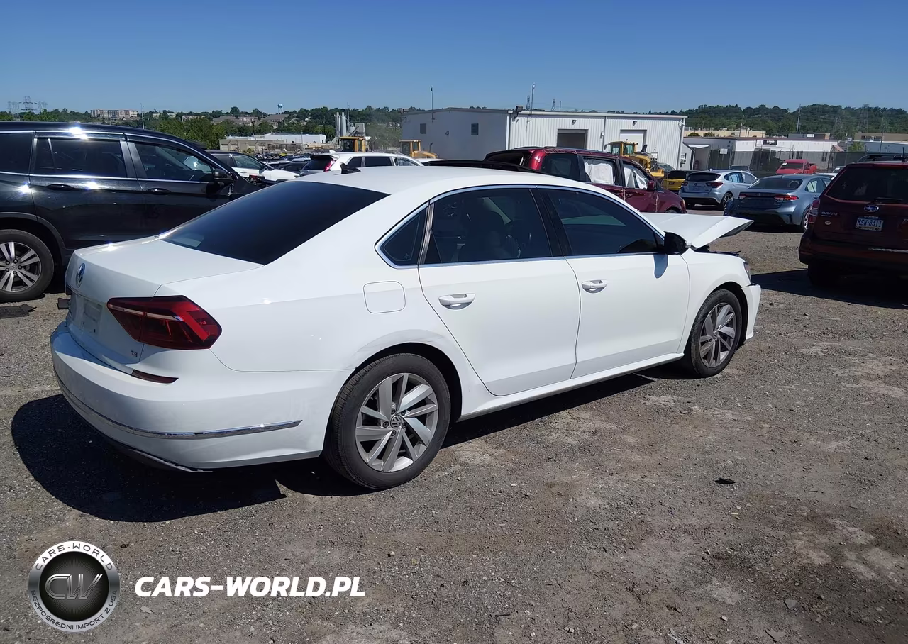 2018 Volkswagen Passat 2.0T Se VIN:1VWBA7A39JC011714 - 4