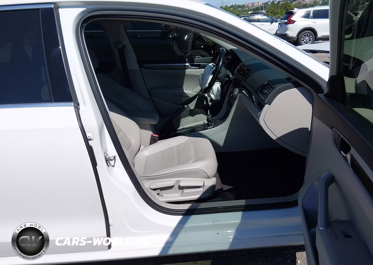 2018 Volkswagen Passat 2.0T Se VIN:1VWBA7A39JC011714 - 5