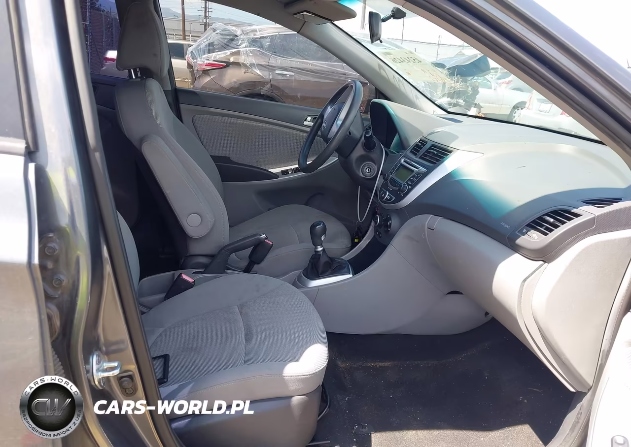 2013 Hyundai Accent Gls VIN:KMHCT4AE5DU281972 - 5