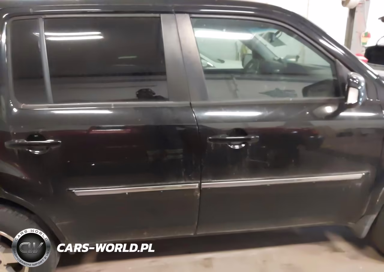 2011 Honda Pilot Touring VIN:5FNYF4H98BB017547 - 13