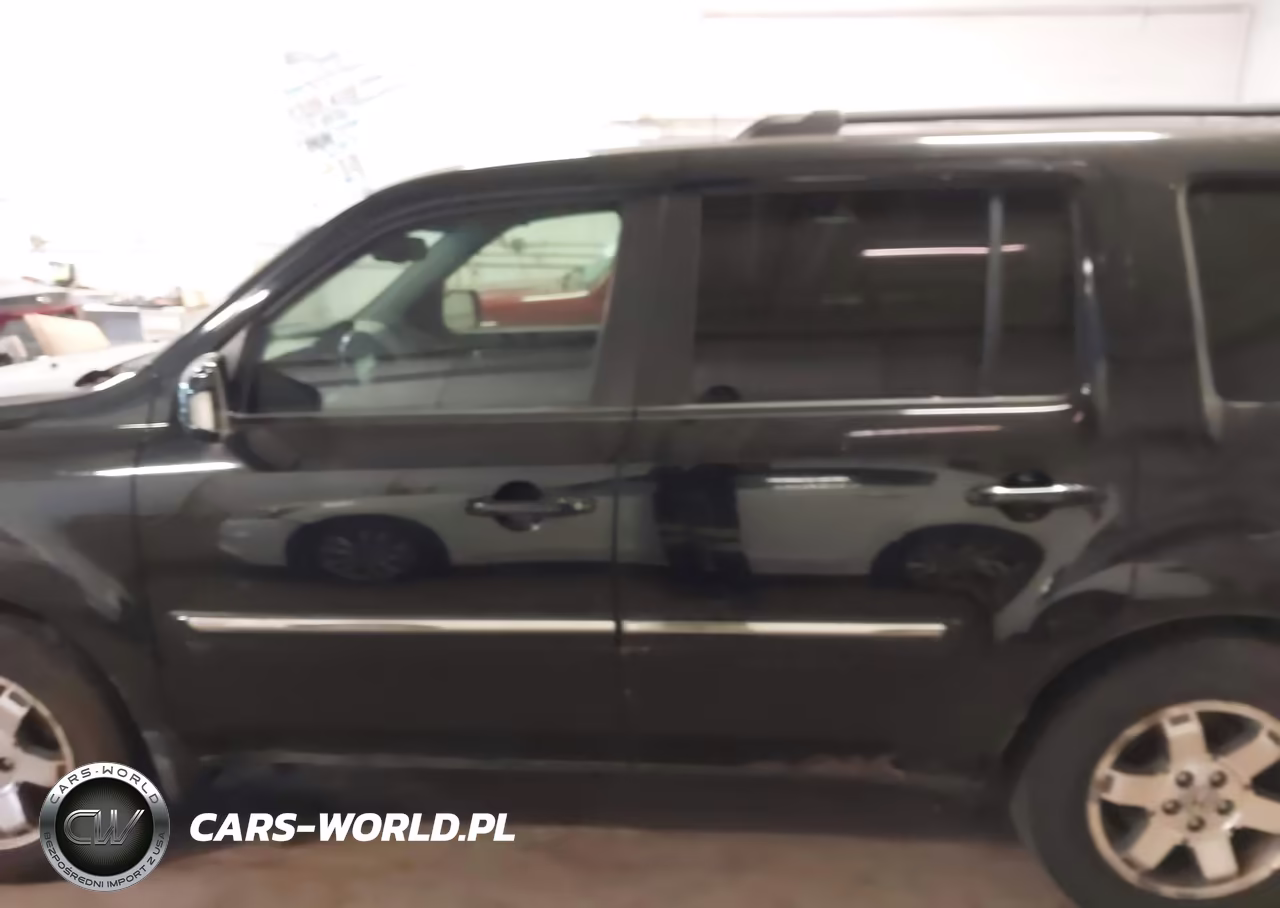 2011 Honda Pilot Touring VIN:5FNYF4H98BB017547 - 14