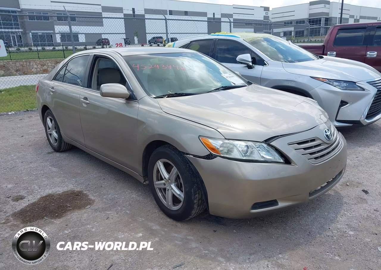 2007 Toyota Camry Le – zdjęcie 1 z 11