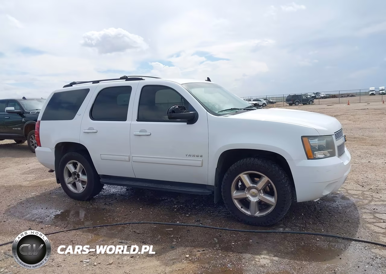 2012 Chevrolet Tahoe Lt VIN:1GNSKBE05CR136719 - 13